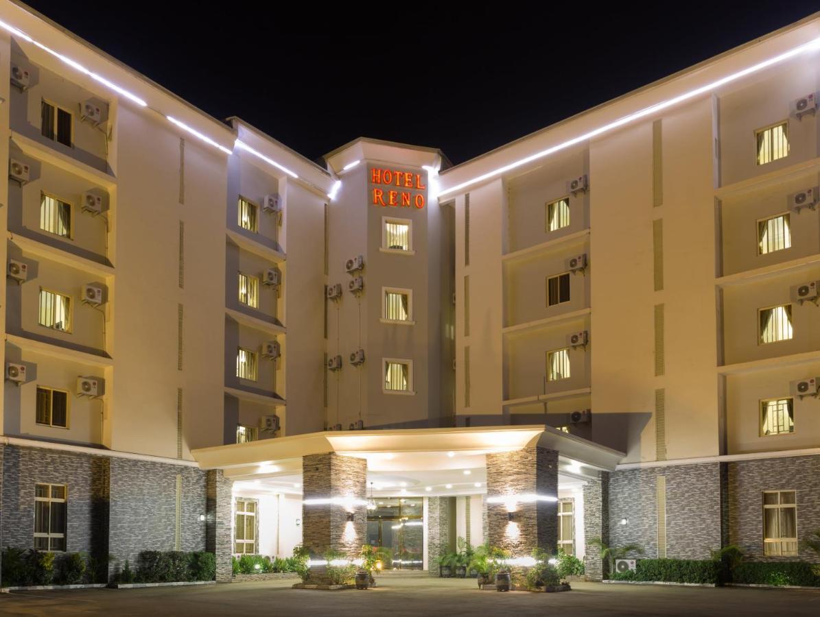Hotel Reno Αμπούζα Εξωτερικό φωτογραφία
